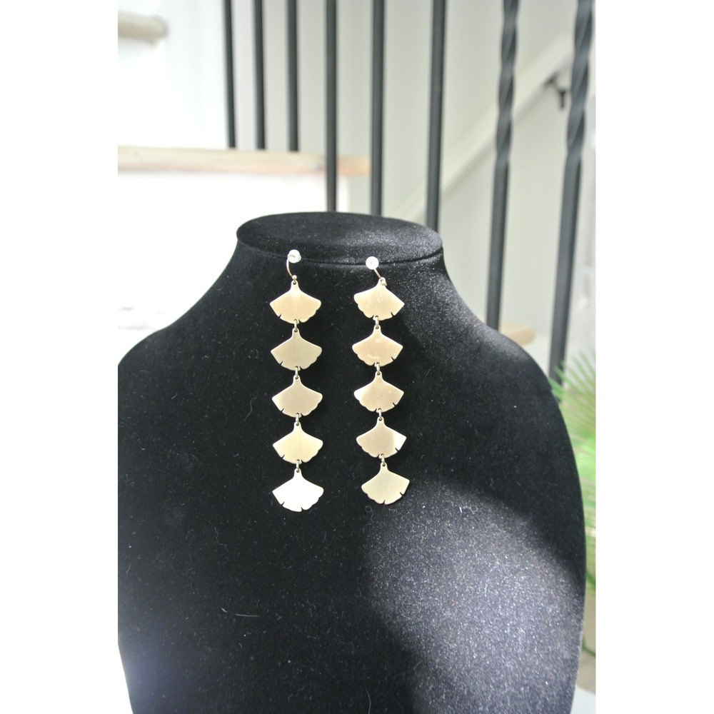 Towne & Reese Elle Fan Linear Ginkgo Drop Earrings Gold Tone OS